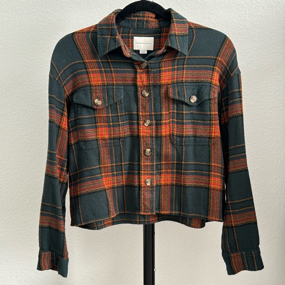 American eagle crop plaid button up